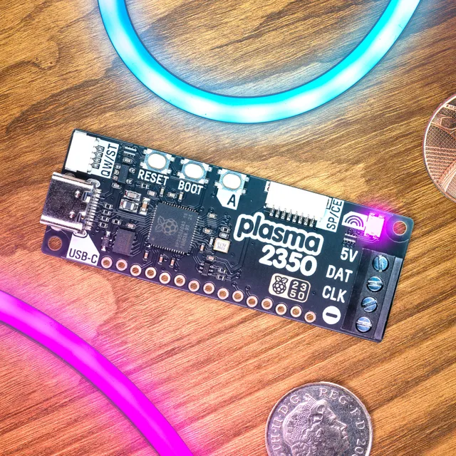 pimoroni-plasma-2350-usb-c-led-controller-f-r-ws2812-neopixel-apa102 image 1