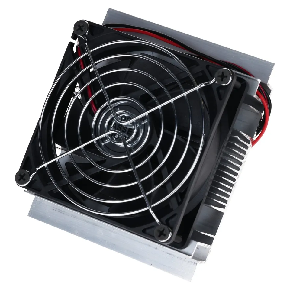 az-delivery-cooling-kit-f-r-peltier-elemente-aluminium-k-hlk-rper-und-12v-l-fter image 1