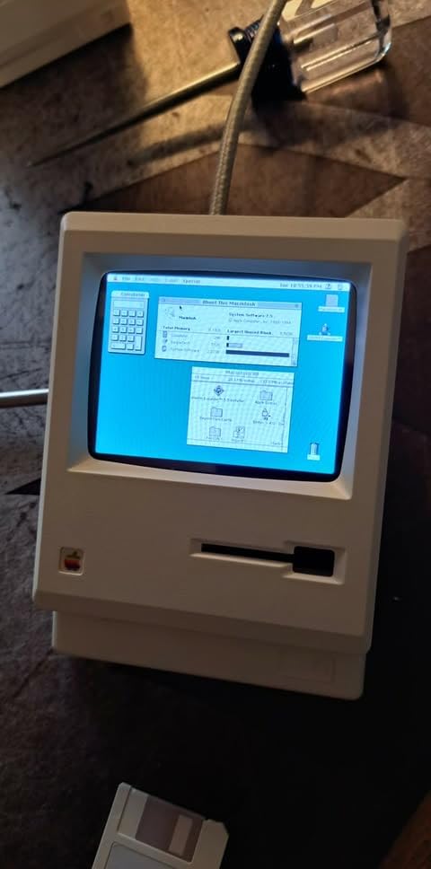 Schönes Display, braucht ordentlich Strom
