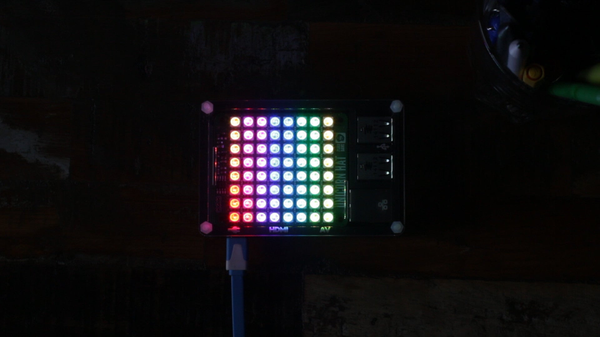 pimoroni-unicorn-hat-kompakte-8x8-rgb-led-pixel-matrix-f-r-raspberry-pi image 5