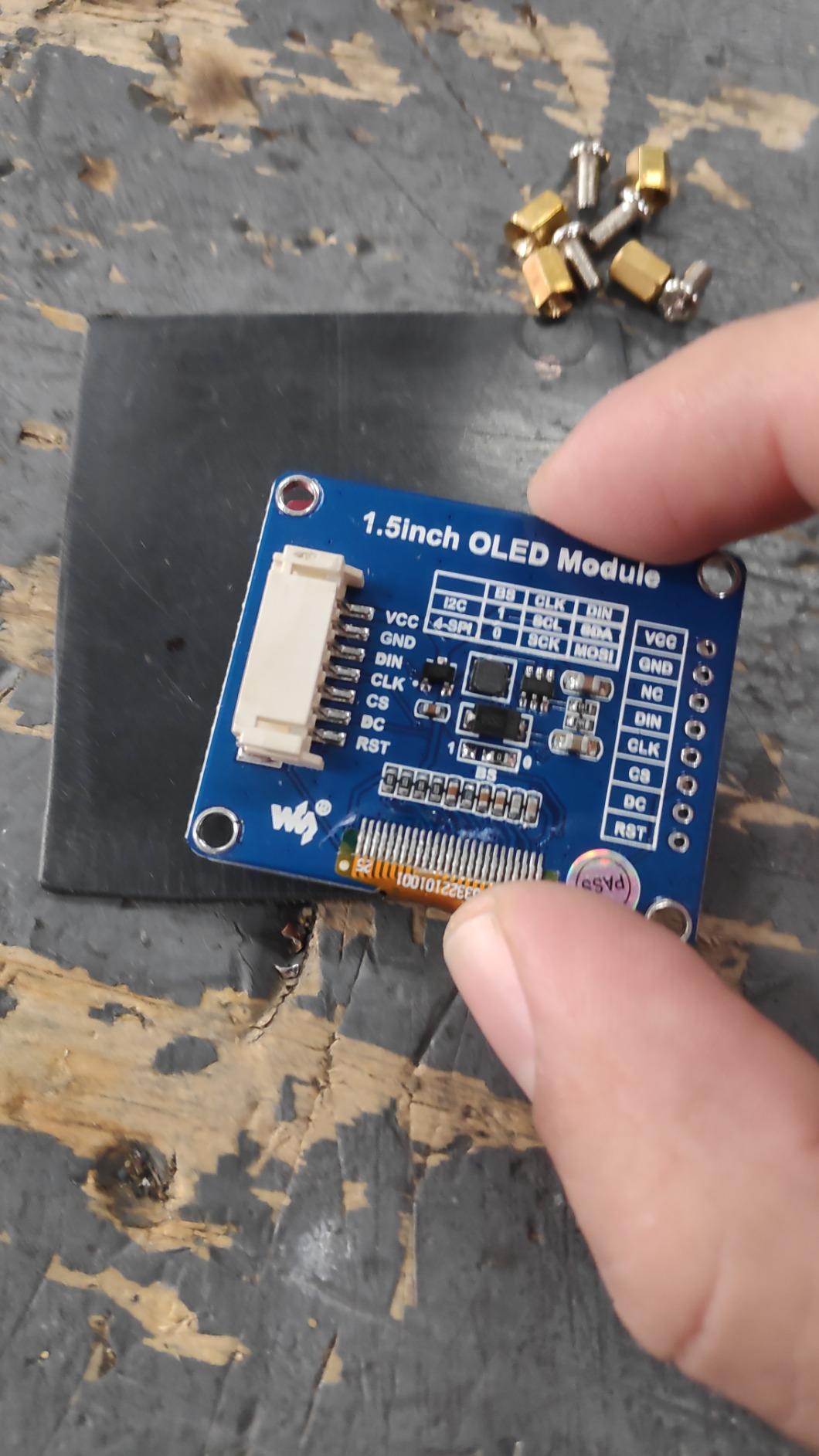 Knackscharfes Mini-OLED
