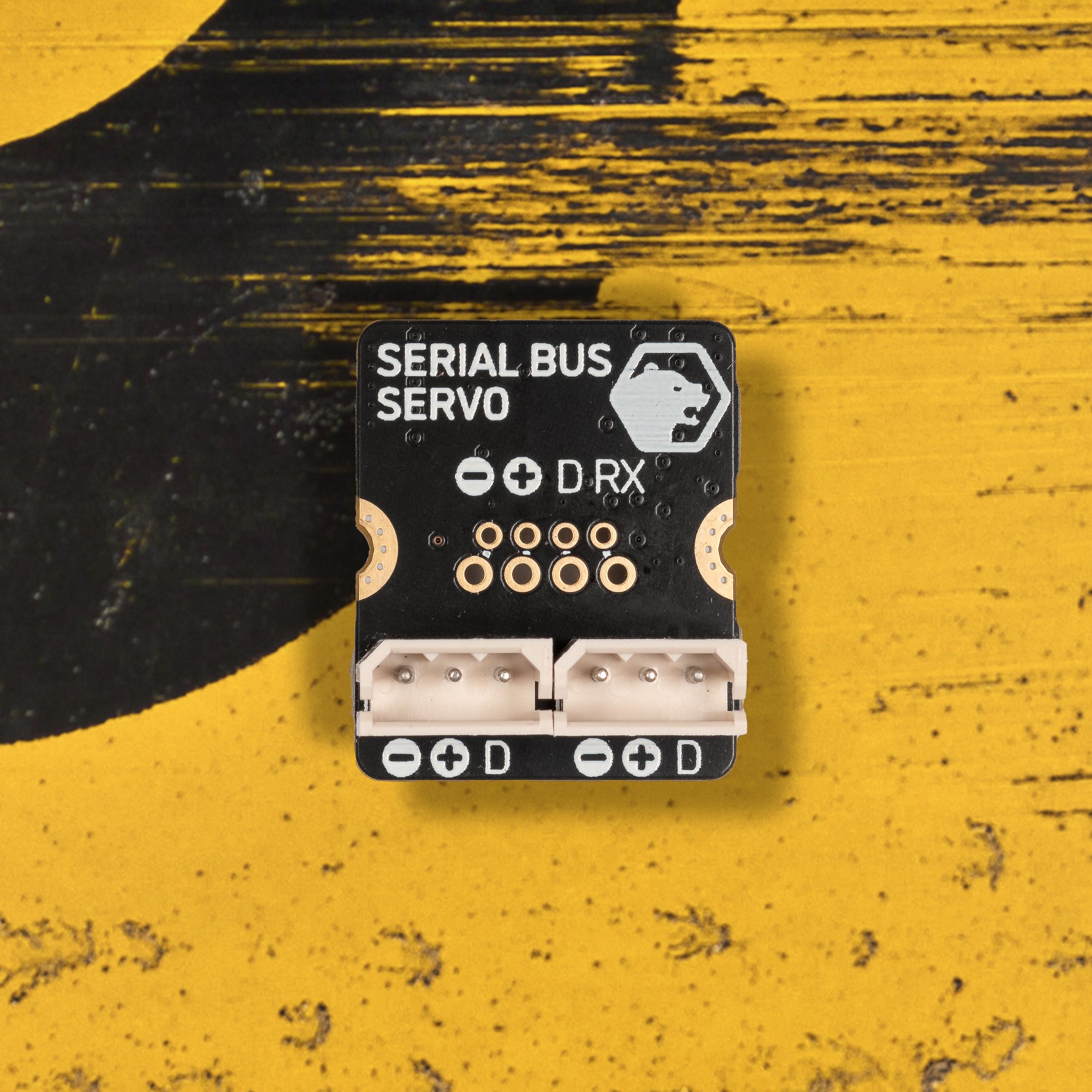 pimoroni-serial-servo-module-f-r-yukon image 1