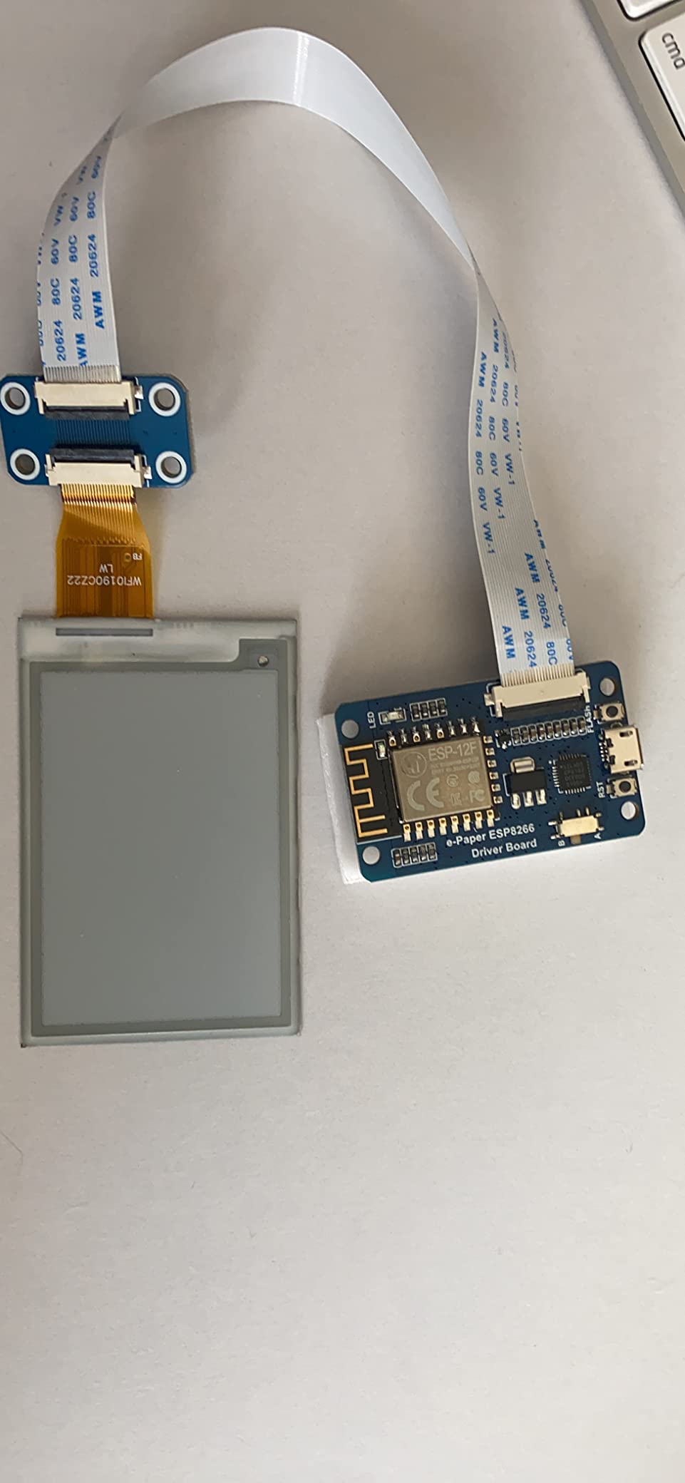 Bilder per WLAN aufs E-Paper
