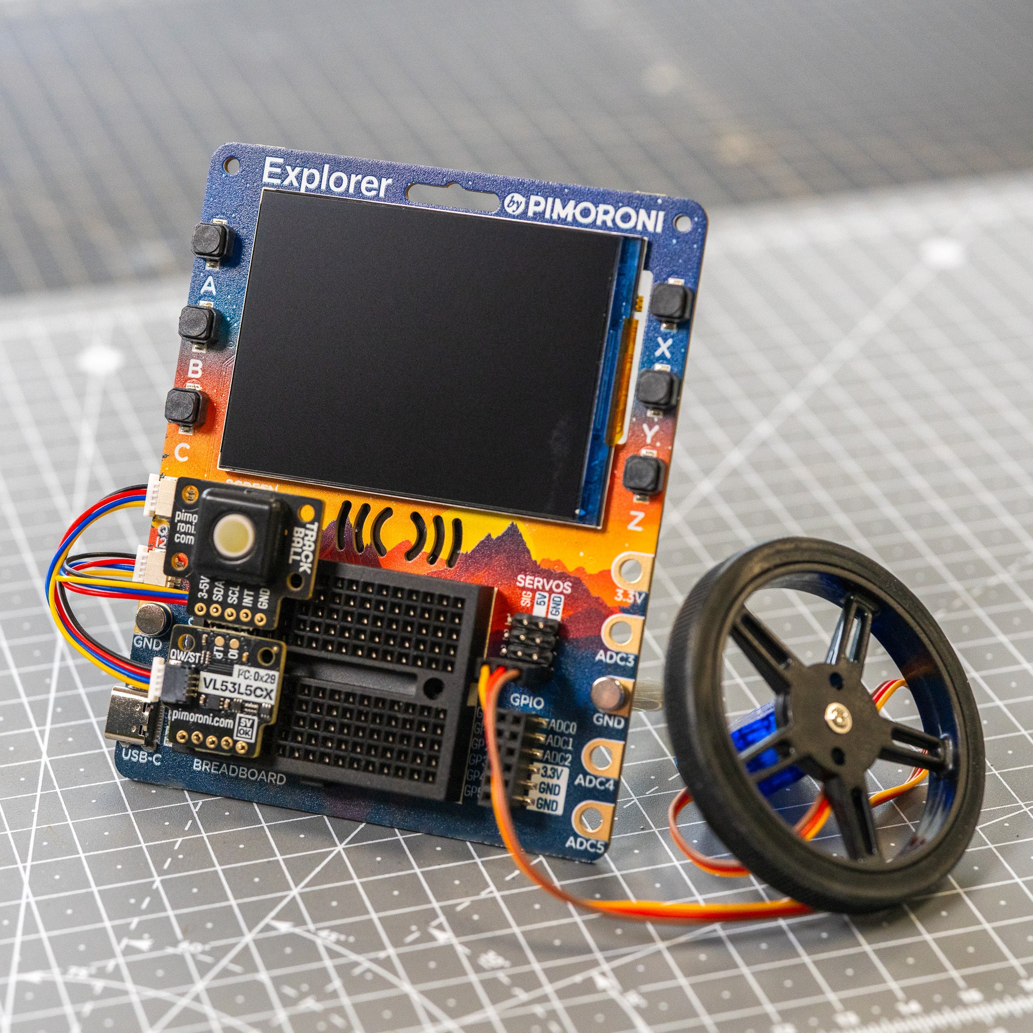 pimoroni-explorer-mit-rp2350-entwicklungsboard-mit-2-8-lcd-lautsprecher-und-brea image 4