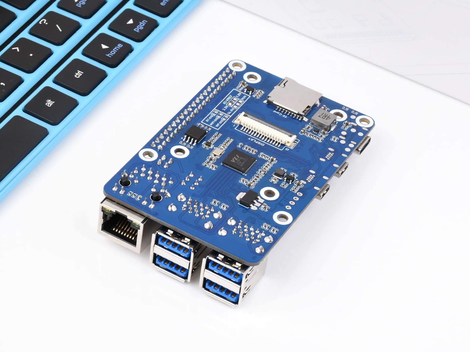waveshare-cm4-zu-pi4-adapter-f-r-raspberry-pi-cm4-alternative-zu-raspberry-pi-4b image 2