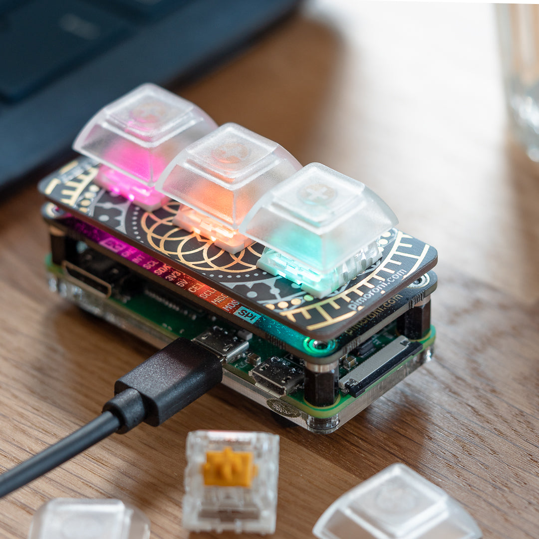 pimoroni-keybow-kit-3-key-mini-makro-pad-mit-rgb-und-hot-swap image 2