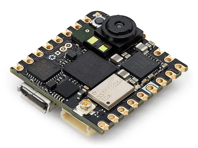 arduino-nicla-vision-abx00051-vision-ki-board-mit-2-mp-kamera-wifi-bluetooth image 1