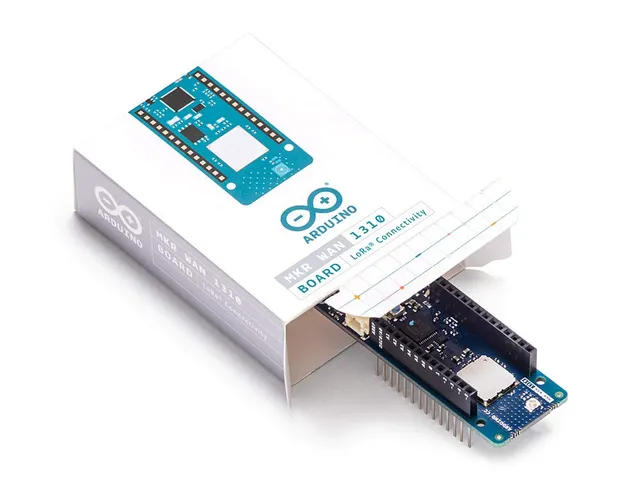 arduino-mkr-wan-1310-lora-board-abx00039-mit-dipolantenne image 1