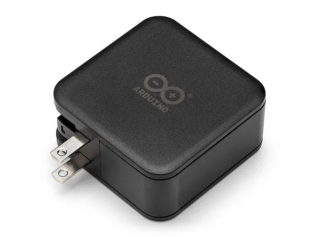 arduino-usb-c-netzteil-45w-tpx00242-multi-region-power-delivery-adapter image 1