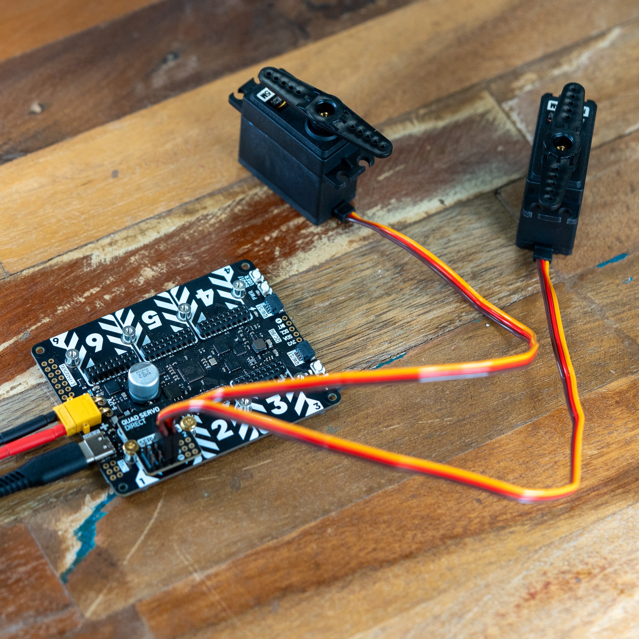 pimoroni-quad-servo-modul-f-r-yukon-4x-servo-treiber-regulated-direct image 6