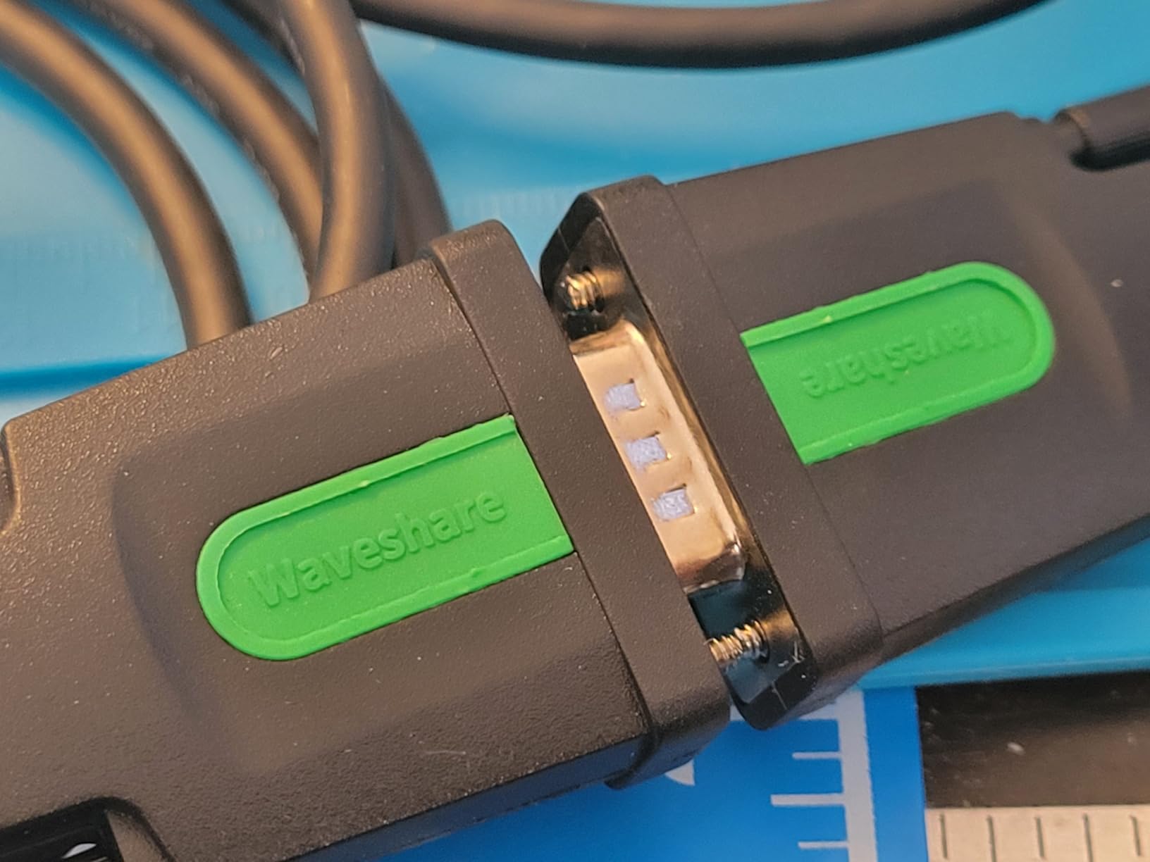 Funktioniert, ein Kabel zickt
