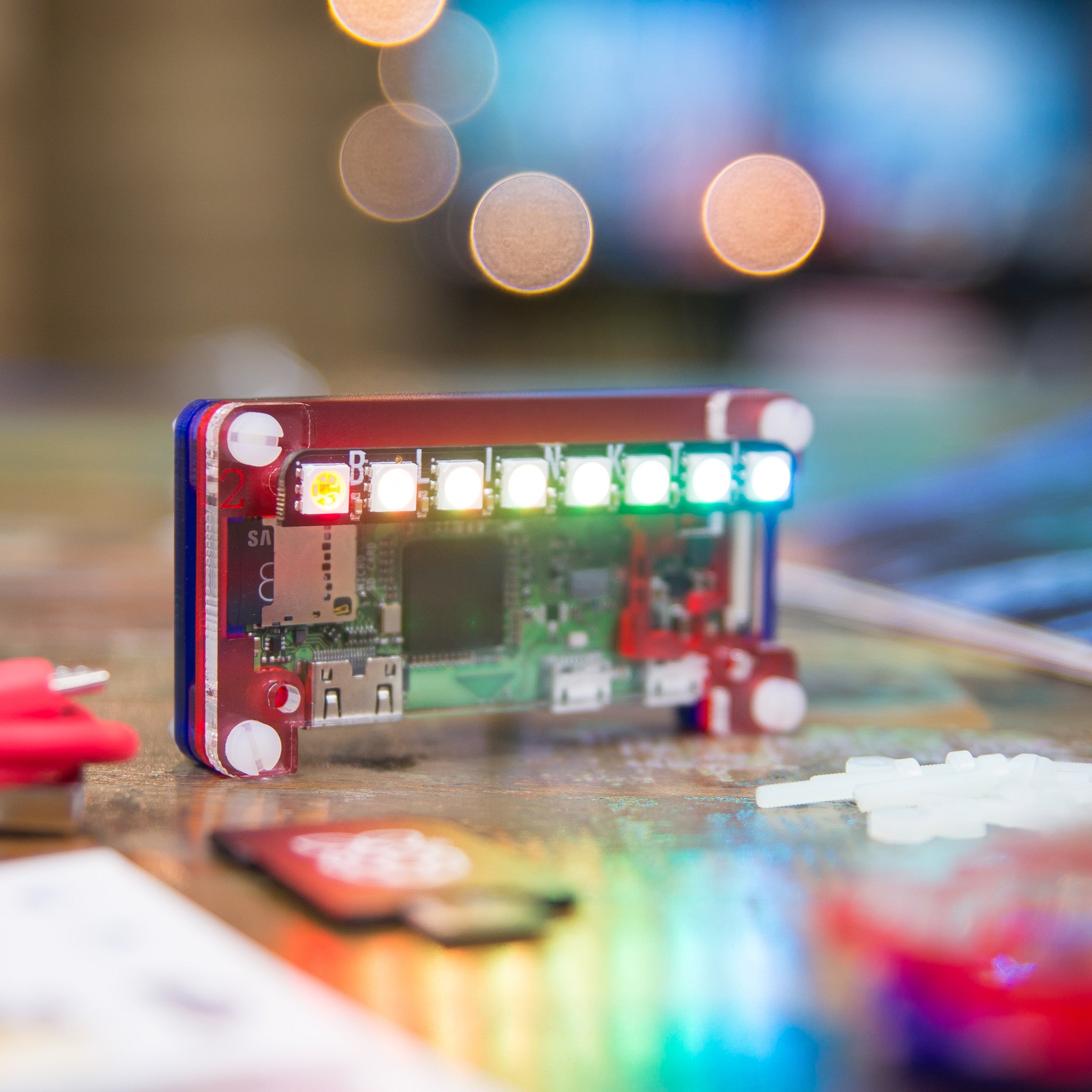 pimoroni-pi-zero-w-starter-kit-mit-pibow-case-16gb-sd-und-blinkt image 1