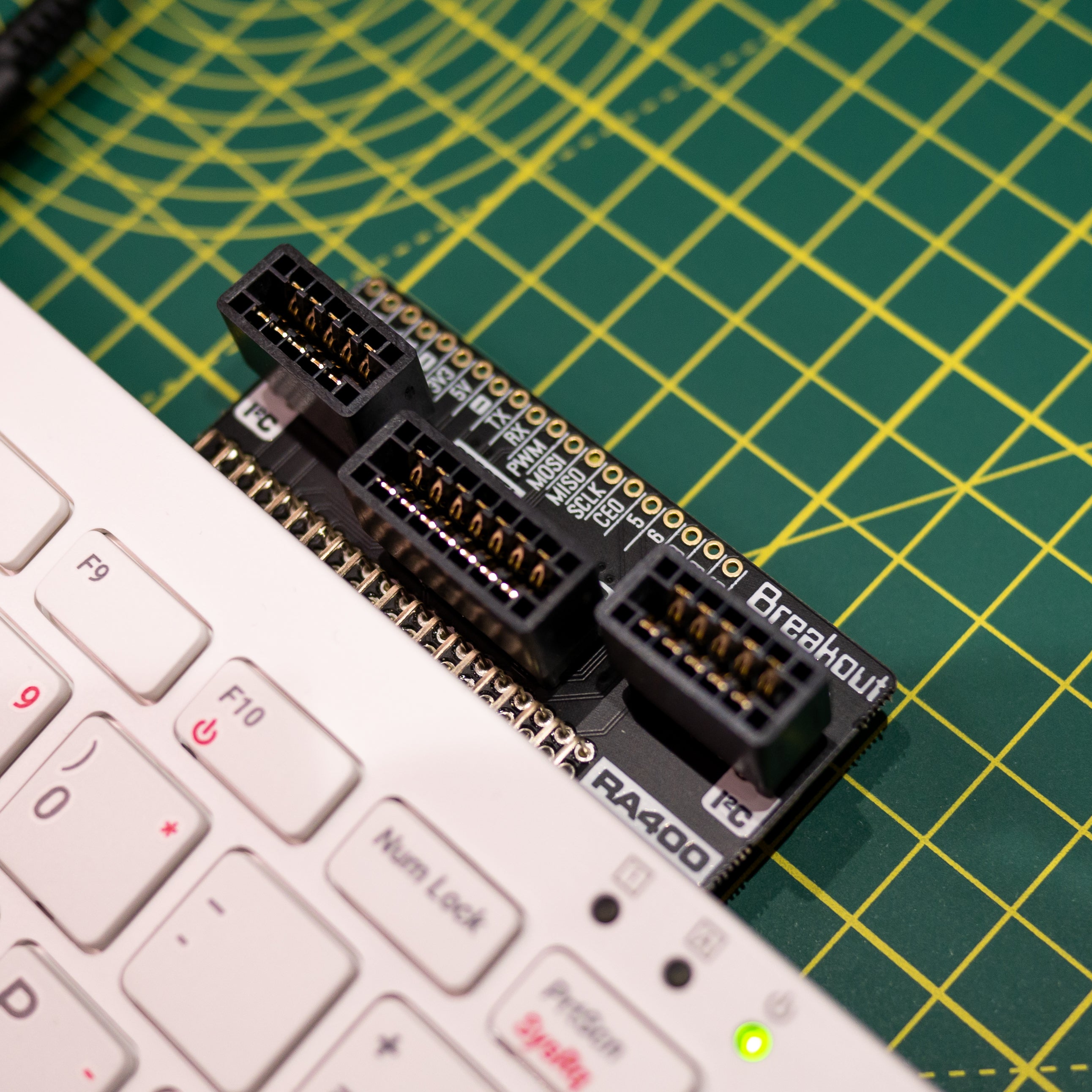 pimoroni-breakout-garden-f-r-raspberry-pi-400-500-3-fach-adapter image 4