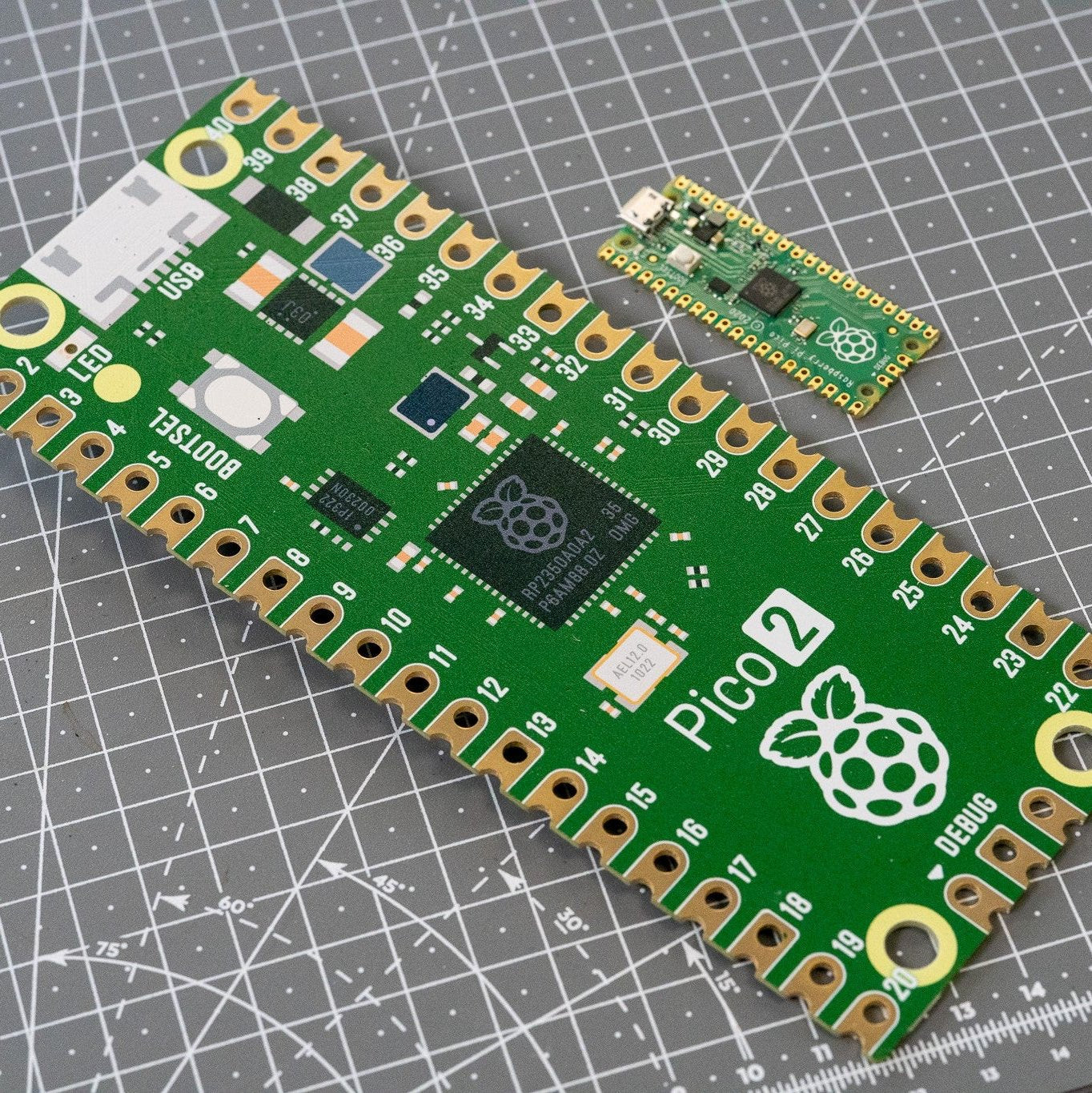 pimoroni-pico-jumbo-pico-2-aboard-entwicklungsboard-3-5x-bergr-e image 3